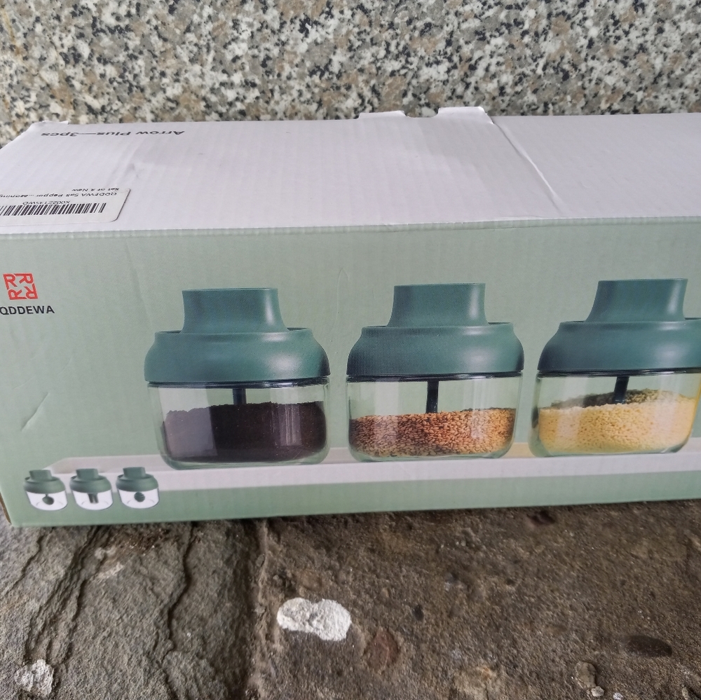 Arrow Plus food storage canisters